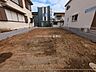 外観：前面道路含む現地