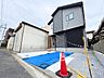 外観：ゆったりとした駐車場は車庫入れもスムーズです。
