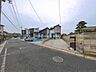 外観：前面道路含む現地