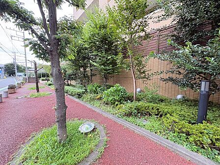 過ごす時間にゆとりを与えてくれるわが家自慢の場所。