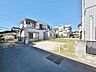 外観：水廻りを集中させ家事効率の良い間取りです。(令和8年9月　撮影)