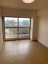 パークヒルズ若葉スカイハイツ 2LDKの室内