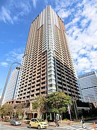 [外観] 【「五反田」エリアの築浅「パークタワー」(2010年6月築) 駅近6分】28階所在にて眺望良好です。