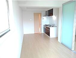カメリアY2　2F 201 2階1LDKのリビング/ダイニング