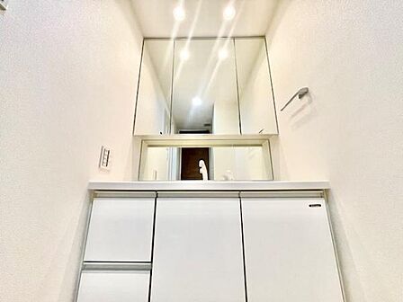 朝の忙しい支度時間にも便利なシャンプードレッサー