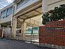 周辺：横浜市立岡村中学校まで688m