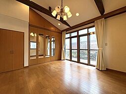 武蔵村山市神明二丁目 4DKの室内