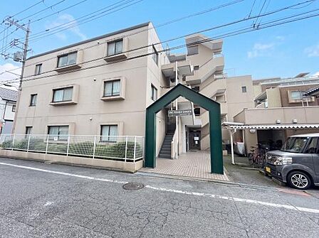 現地外観の様子です。