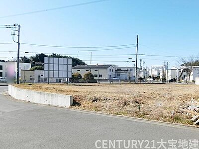 外観:■現地写真です■陽当り良好な広々敷地■人気の角地 外観:■現地写真です■陽当り良好な広々敷地■人気の角地
