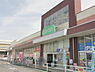 周辺：コープ東寺山店まで904m、敷地内にはダイソーもあります
