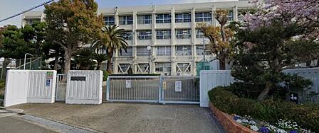 明石市立江井ヶ島中学校まで586m
