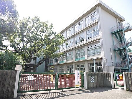 加古川市立別府小学校まで1127m