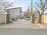 周辺：戸田市立新曽中学校 1120m