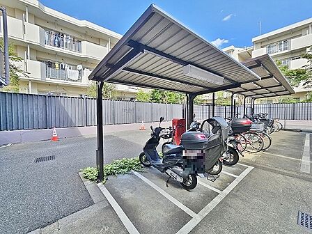 バイク置き場