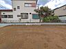 外観：前面道路含む現地