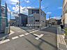 外観：前面道路含む現地
