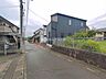 外観：前面道路含む現地