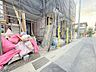 外観：前面道路