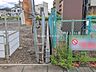 外観：前面道路含む現地