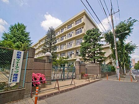 さいたま市立常盤中学校まで約2285m