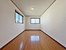 子供部屋：～2階　南東側　洋室7.5帖～テレワークや趣味のお部屋としても様々な用途でご利用いただけます。