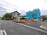 外観：前面道路含む現地