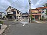 外観：前面道路含む現地