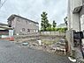 外観：北戸田駅から徒歩15分の住宅街に誕生する新築分譲住宅です 。現在は基礎工事の着工前であり、周辺の落ち着いた住環境や日当たりの良さを現地で実際に確認することができます。2026年5月下旬撮影