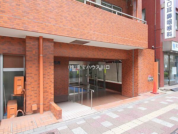 エントランスを拡大表示