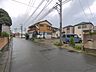 外観：前面道路含む現地