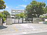 周辺：三郷市立鷹野小学校 1070m