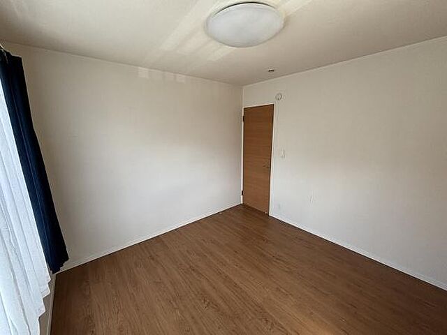 室内 多摩市連光寺3丁目