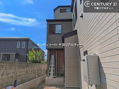 外観:建設中です!施工例のご見学できます!周辺環境や他物件もまとめてご案内可能です!不動産の事ならどんな事でもお気軽にご相談ください。 外観:建設中です!施工例のご見学できます!周辺環境や他物件もまとめてご案内可能です!不動産の事ならどんな事でもお気軽にご相談ください。