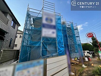 外観：建設中です！施工例のご見学できます！周辺環境や他物件もまとめてご案内可能です！不動産の事ならどんな事でもお気軽にご相談ください。