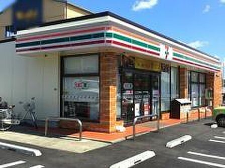 セブンイレブン船橋坪井東4丁目店まで230m
