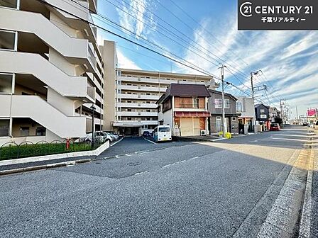 「この物件気になる!」「ここってどんな所?」「もっと詳しく知りたい!」と思ったら、お気軽にご相談ください。
