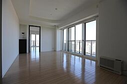 知事公館前タワーレジデンス 4階2LDKのリビング/ダイニング