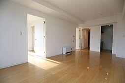 プライムアーバン札幌リバーフロント 21階2LDKのリビング/ダイニング