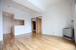 Partire Cent 9階3LDKのリビング/ダイニング