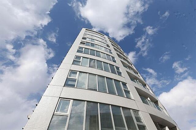 10 / 21
