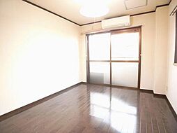 パールハイツ 203 2階ワンルームのリビング/ダイニング