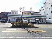 ファミリーマート板橋西台店まで447m