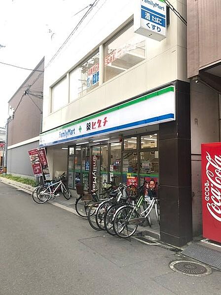ファミリーマート弥刀駅前まで350m