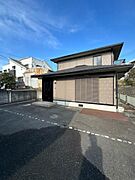 ここから始まる「日常」はご家族にとって大切で貴重な時間。少しでも豊かに、少しでも快適に。そんな想いから生まれた本邸宅は、これから先のお住まいをきっと支えてくれるはずです。