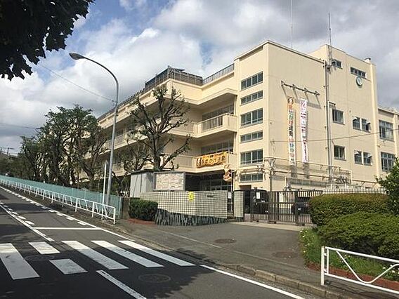 横浜市立六ツ川...