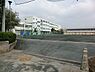 周辺：横浜市立旭中学校まで588m