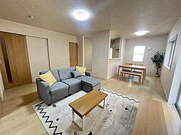 四街道市大日中古一戸建て 4LDKのリビング/ダイニング