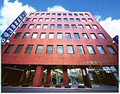 大阪情報専門学校まで985m