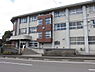 周辺：和歌山市立和歌浦小学校まで677m