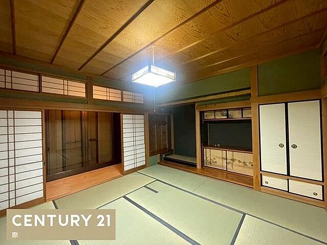 室内 和歌山市井辺